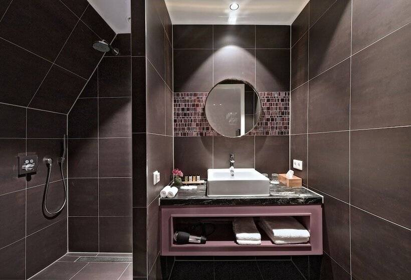 اتاق استاندارد چهار تخته, Zaan Hotel Amsterdam   Zaandam