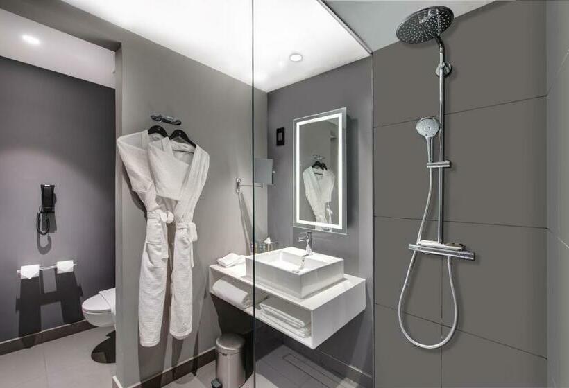 اتاق سوپریور, Novotel Sharjah Expo Centre