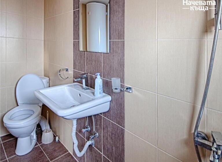 سوییت جونیور, Guest House Nachevata Kashta