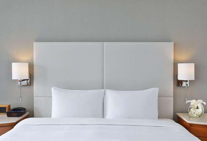 اتاق استاندارد, The Candler Hotel Atlanta, Curio Collection By Hilton