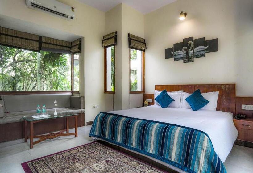 سوییت سوپریور, Corbett Panorama Resort