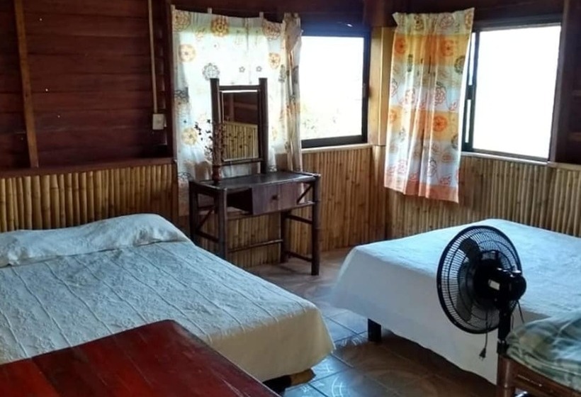 اتاق استاندارد سه نفره, Cabanas Cascadas Encantadas