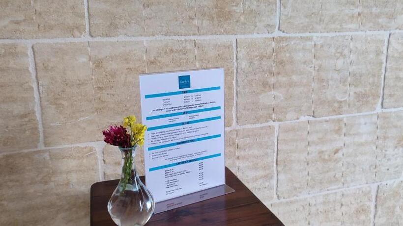اتاق لوکس, Grotto's Paradise B&b
