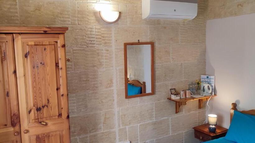 اتاق استاندارد, Grotto's Paradise B&b