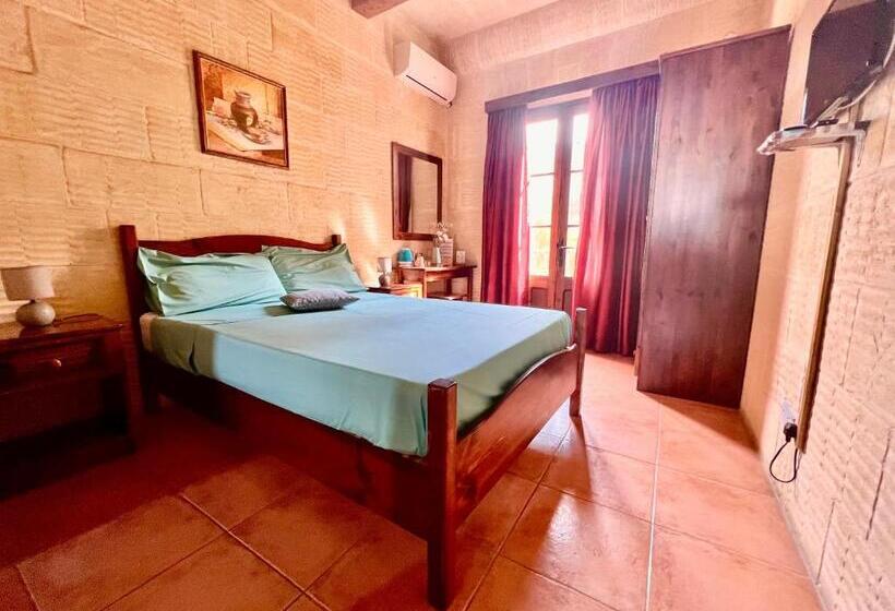 اتاق لوکس, Grotto's Paradise B&b