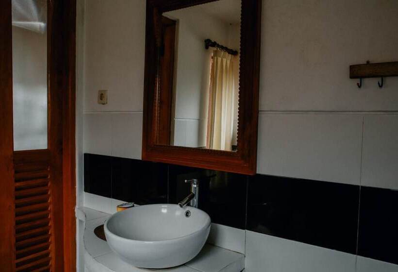 اتاق سوپریور, Puri Sunny Guesthouse