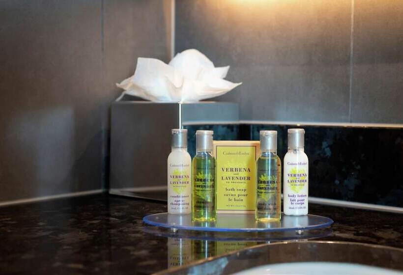 اتاق استاندارد, Hilton Garden Inn London Heathrow Terminal 2 And 3