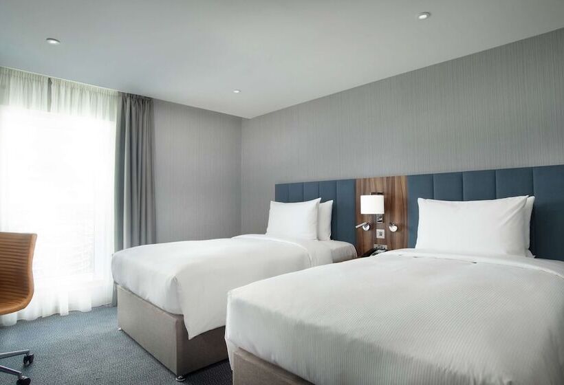 اتاق استاندارد, Hilton Garden Inn London Heathrow Terminal 2 And 3