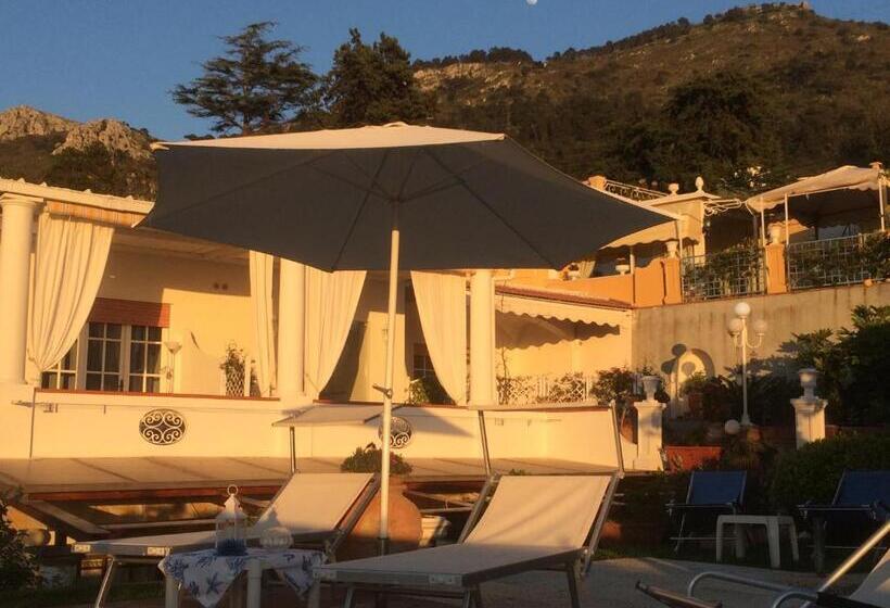 اتاق استاندارد با تخت بزرگ, B&b Villa Cristina