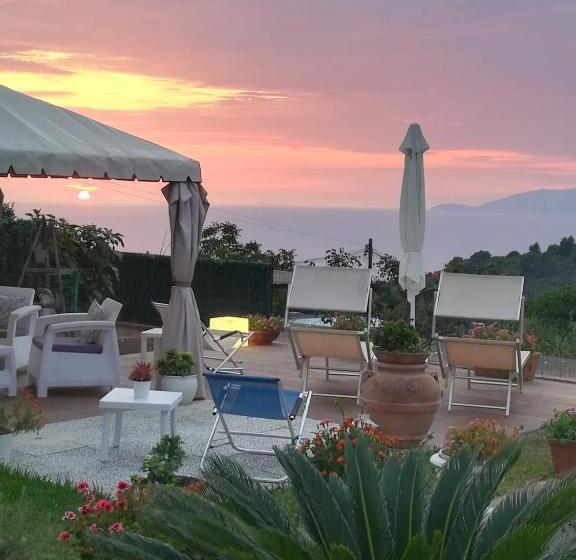 اتاق لوکس با بالکن, B&b Villa Cristina
