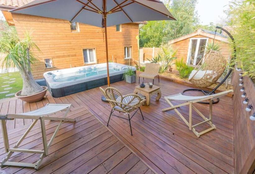 اتاق استاندارد با سرویس بهداشتی مشترک, Wood N Sea Surf Lodge   Auberge De Jeunesse