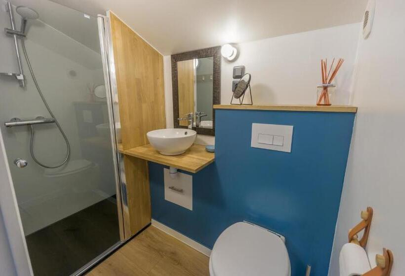 اتاق استاندارد سه نفره, Wood N Sea Surf Lodge   Auberge De Jeunesse