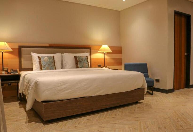 سوییت لوکس, Acacia Hotel Bacolod