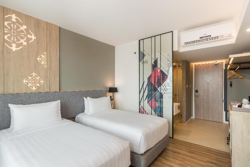 琮城市景观的豪华间, Amber Pattaya