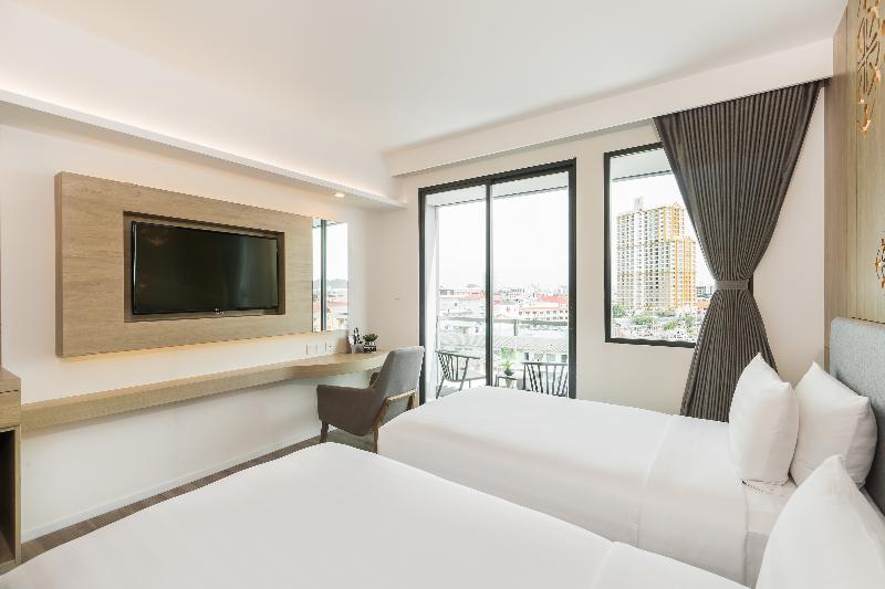 琮城市景观的豪华间, Amber Pattaya