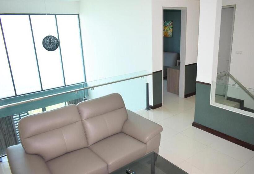 سوییت دوبلکس, D Wharf Hotel & Serviced Residence