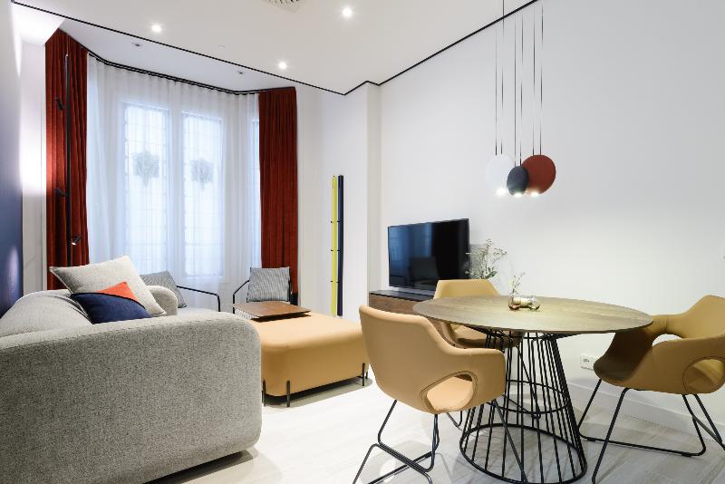 آپارتمان 2 خوابه با تراس, Smartrental Collection Gran Via Centric