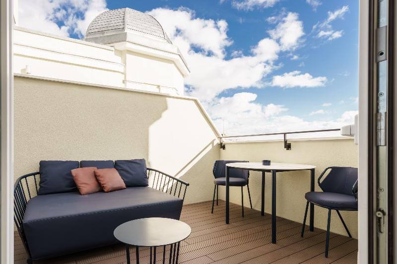 استودیو استاندارد با تراس, Smartrental Collection Gran Via Centric