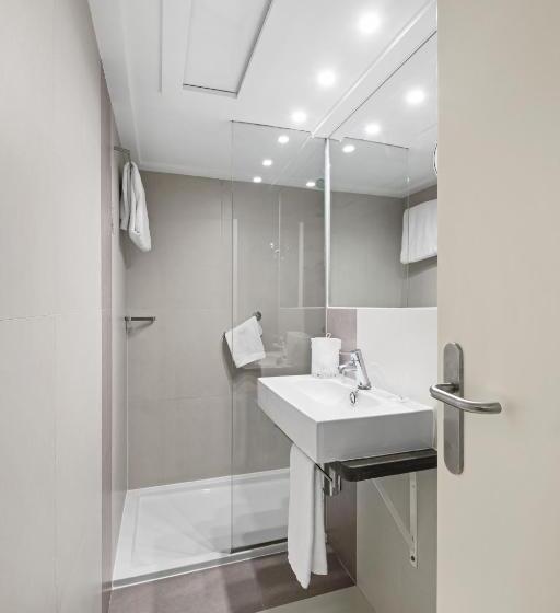 Quarto Economy Individual, Almudaina