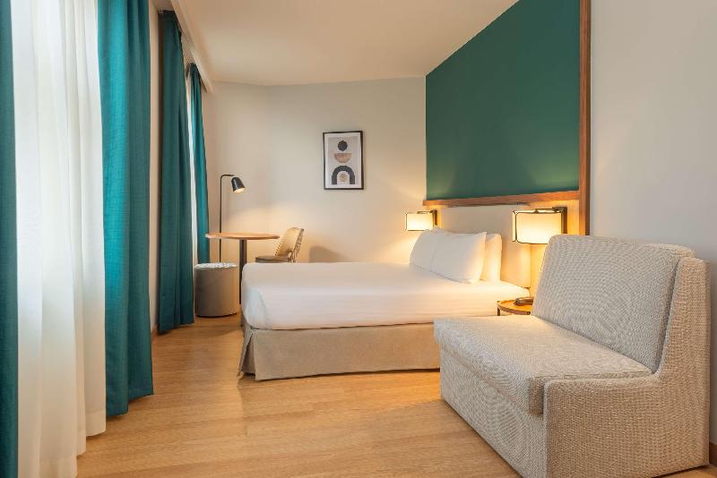 Семейный Номер, Elche Centro Affiliated By Meliá