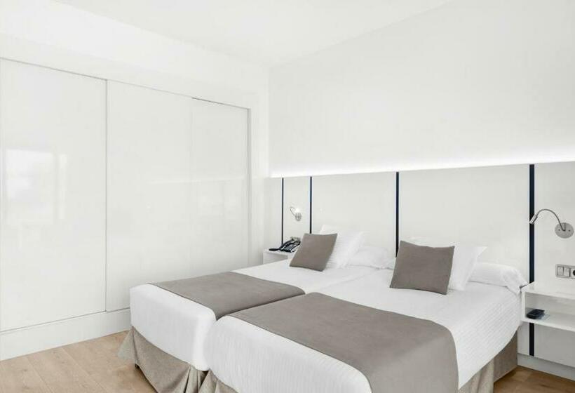 Номер Superior, Thb El Cid  Adults Only