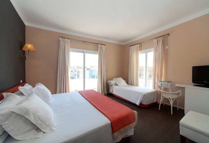 اتاق استاندارد سه نفره, Portofino Mallorca
