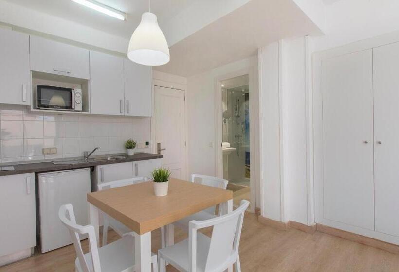 Apartamento 1 Dormitorio con Balcón, Whala!beach