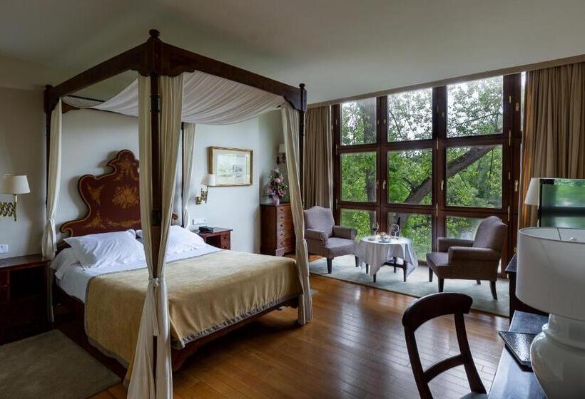 غرفة سوبيريور, Parador De Gijon