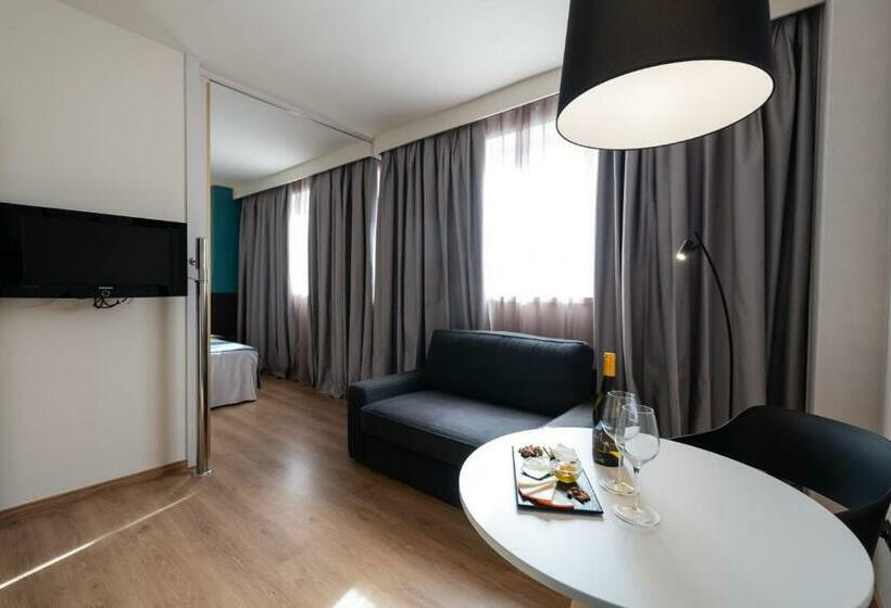 Номер Superior, Aparthotel Atenea Barcelona