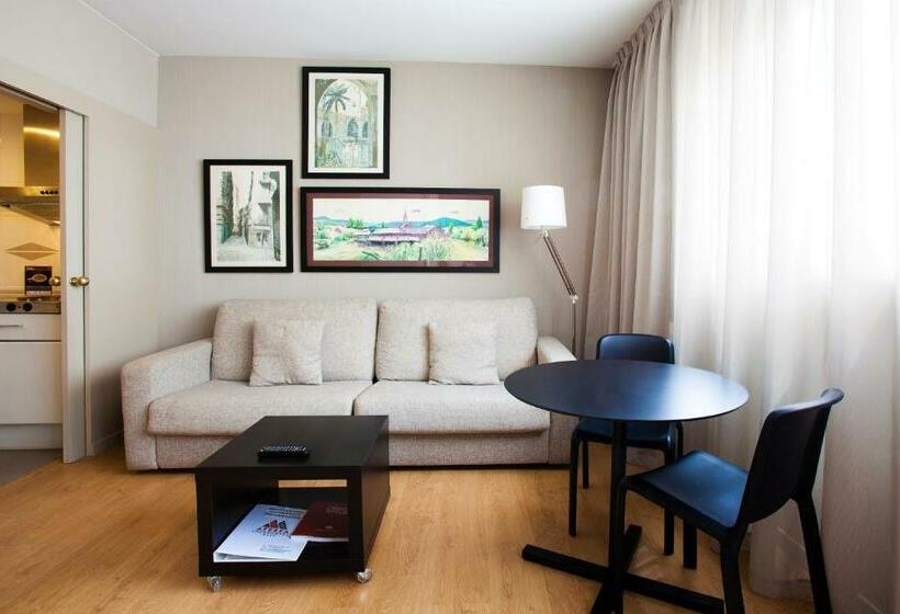 Номер Премиум, Aparthotel Atenea Barcelona