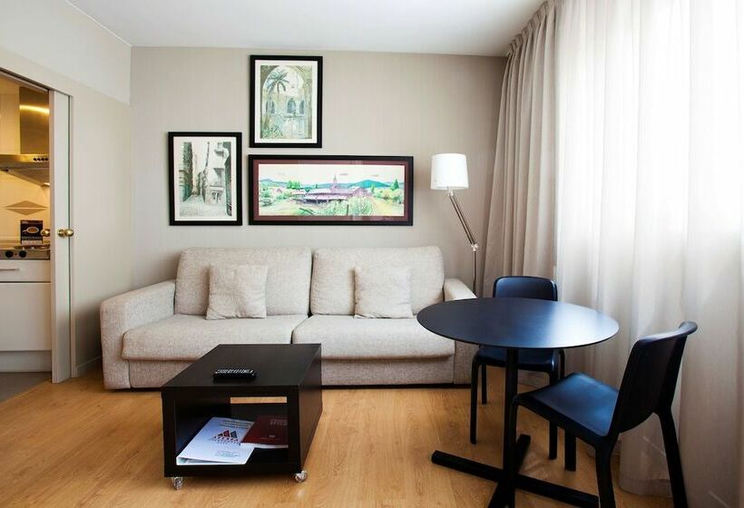 Номер Премиум, Aparthotel Atenea Barcelona
