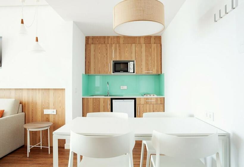 Студия Премиум, Aparthotel Ponent Mar