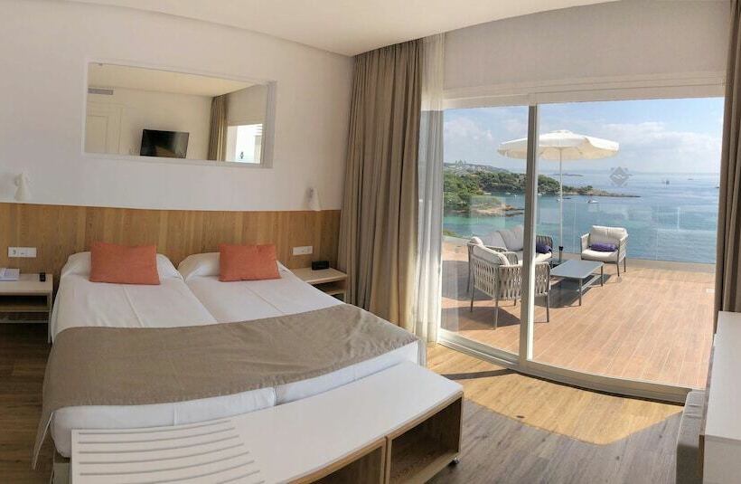 Апартаменты Deluxe 1 Спальня Вид на Море, Aparthotel Ponent Mar
