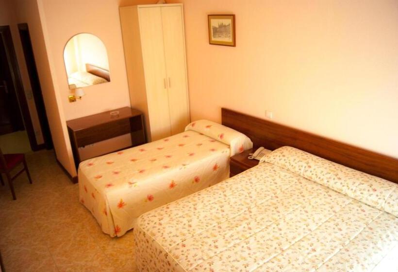 חדר משפחתי, Hostal Hermanos Gutierrez