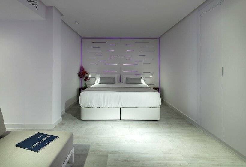 اتاق استاندارد با تراس, Garbi Ibiza & Spa