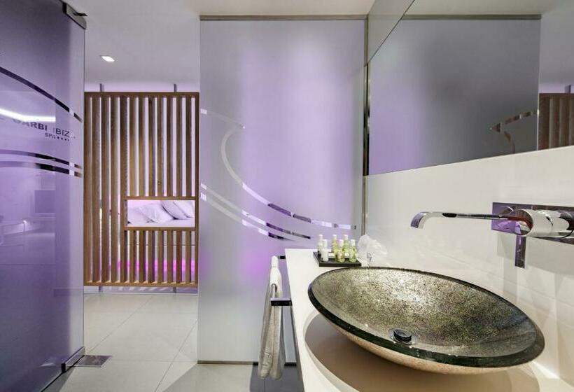 اتاق سوپریور, Garbi Ibiza & Spa