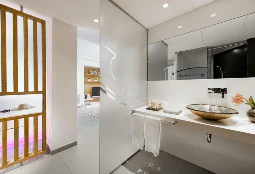 اتاق سوپریور, Garbi Ibiza & Spa