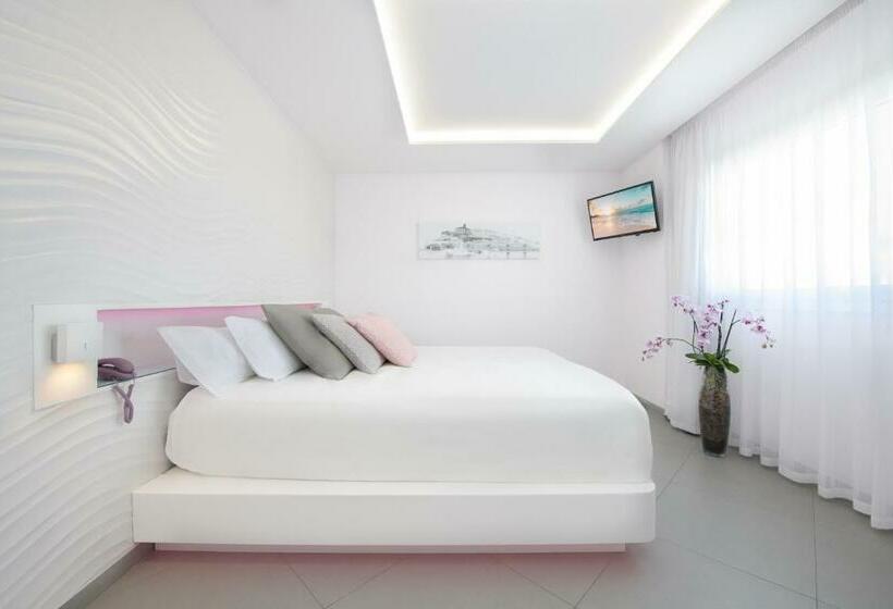 سوییت, Garbi Ibiza & Spa