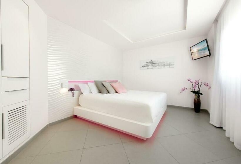 سوییت, Garbi Ibiza & Spa