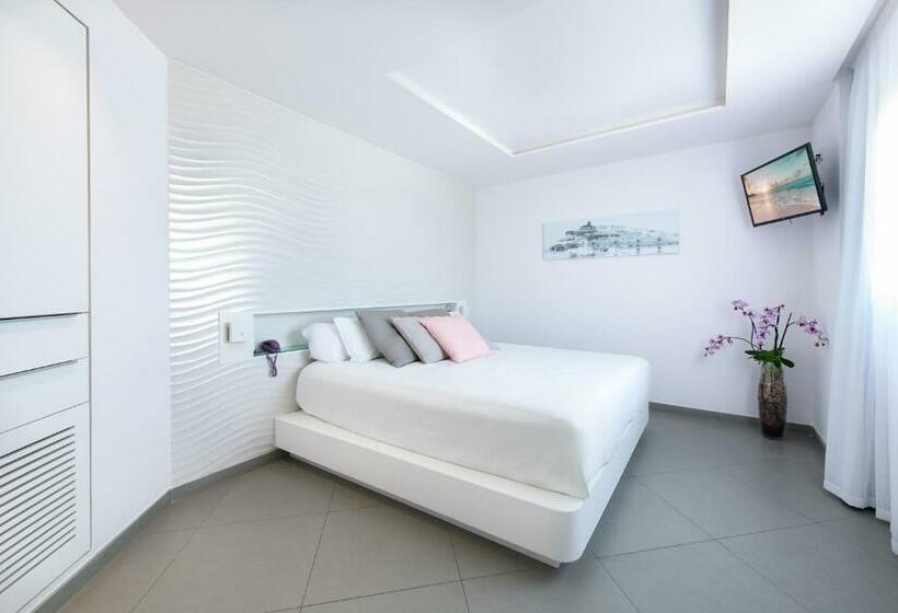 سوییت, Garbi Ibiza & Spa