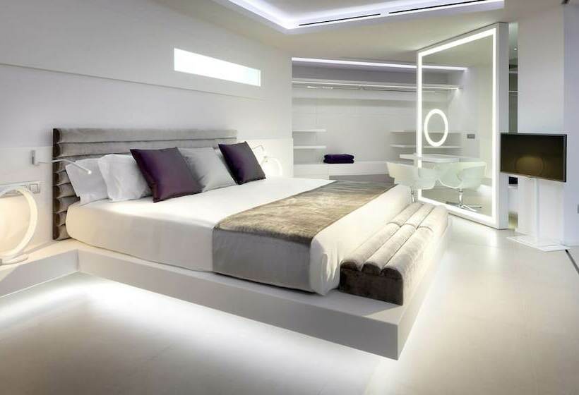 سوئیت پریمیوم, Garbi Ibiza & Spa