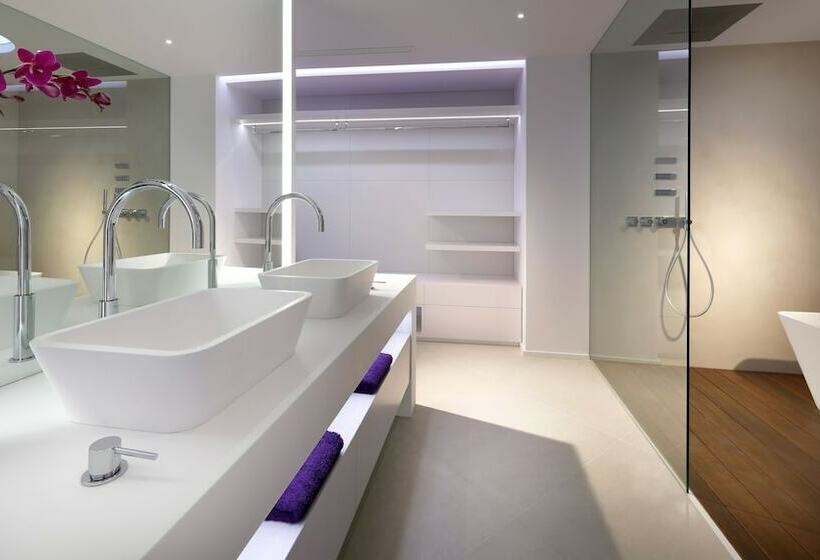 سوئیت پریمیوم, Garbi Ibiza & Spa