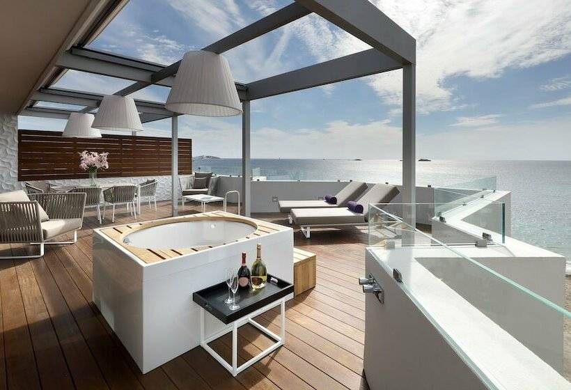 سوئیت پریمیوم, Garbi Ibiza & Spa