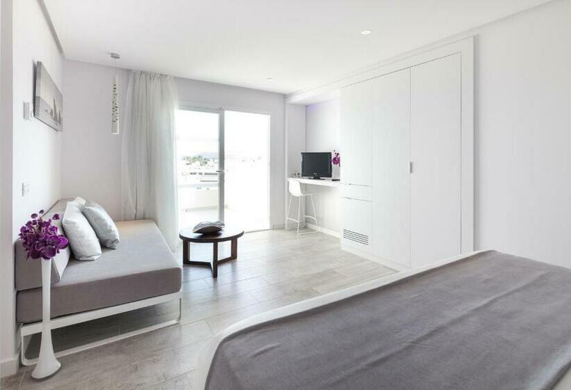 اتاق خانوادگی, Garbi Ibiza & Spa