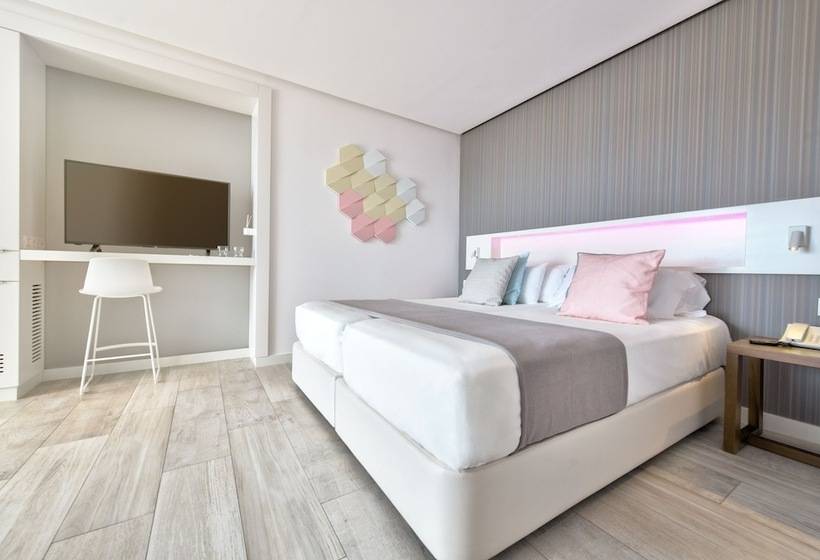 اتاق خانوادگی, Garbi Ibiza & Spa