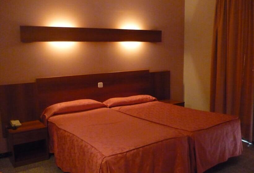 Quarto Triplo Estandar, Haromar