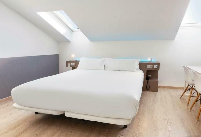 スタンダードルーム, B&b Hotel Donostia Aeropuerto