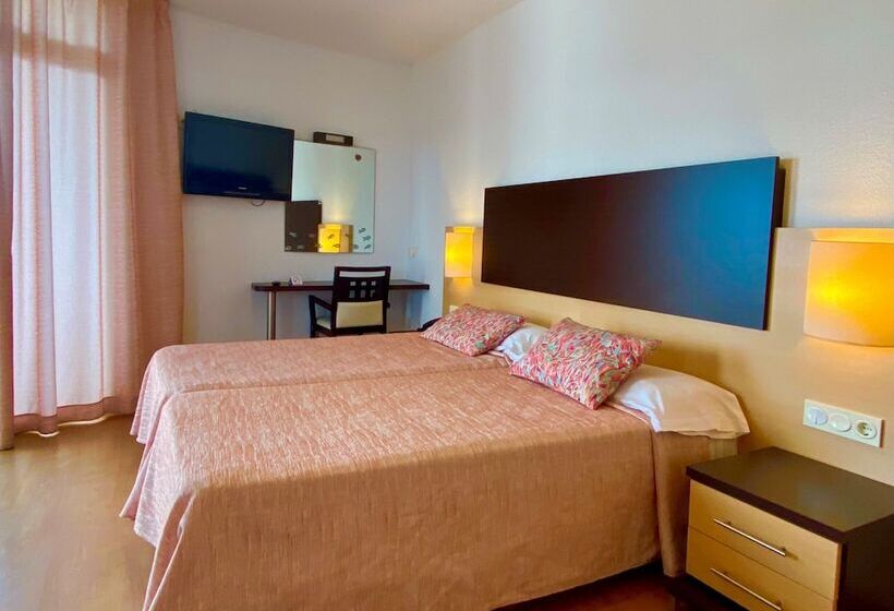 Quarto Triplo Comfort, Blaumar