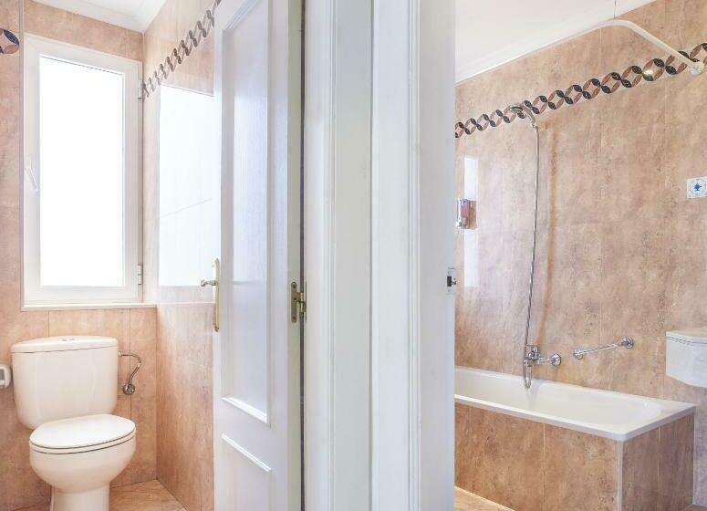 Quarto standard, Globales Reina Cristina