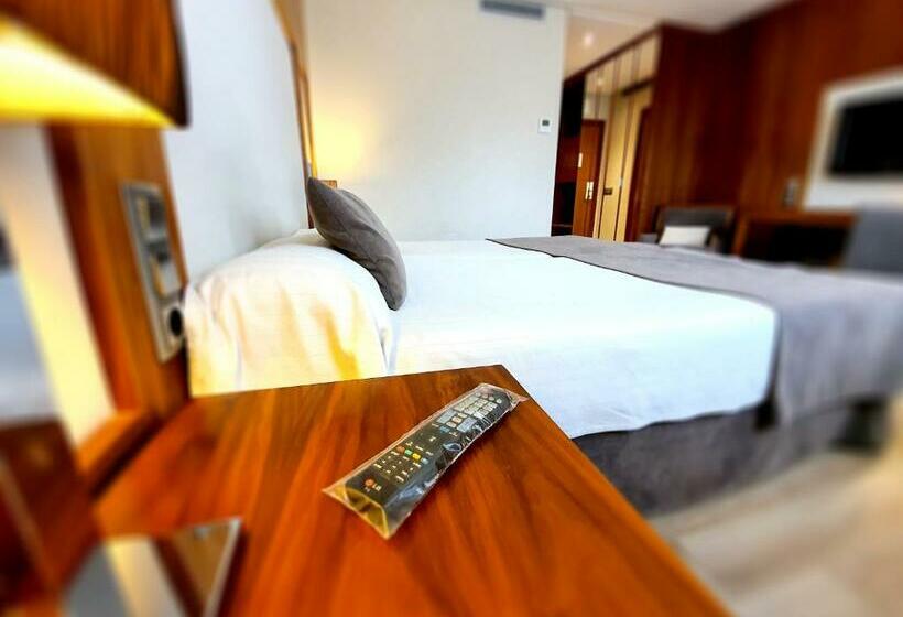 اتاق سوپریور, Gran Hotel Balneario De Puente Viesgo